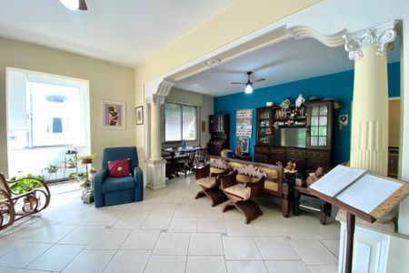 Apartamento à venda com 180m², 4 quartos e 1 vagaSala 