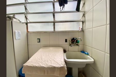 Apartamento à venda com 180m², 4 quartos e 1 vagaÁrea de Serviço