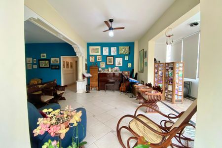 Apartamento à venda com 180m², 4 quartos e 1 vagaSala 