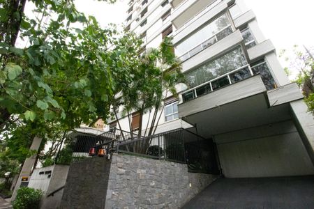 Apartamento para alugar com 400m², 2 quartos e 1 vagaFachada do Prédio