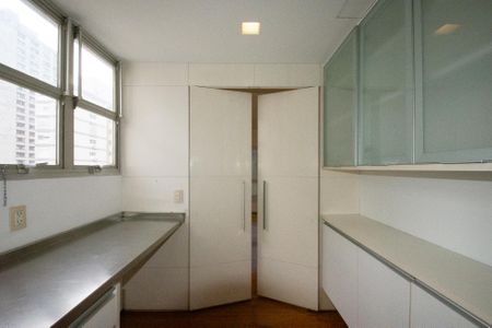 Apartamento para alugar com 400m², 2 quartos e 1 vagaCozinha