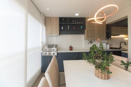 Varanda  de apartamento à venda com 2 quartos, 65m² em Vila Zilda, São Paulo
