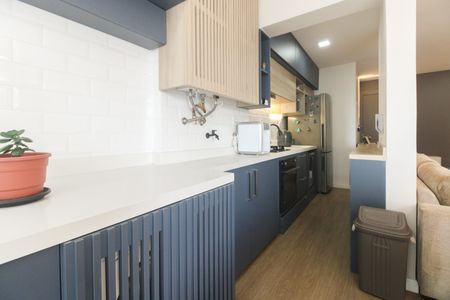 Apartamento à venda com 65m², 2 quartos e 1 vagaÁrea de Serviço 