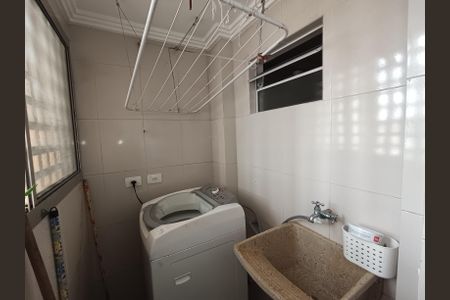 Apartamento para alugar com 56m², 2 quartos e 1 vagaÁrea de Serviço
