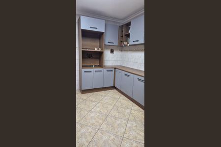 Casa à venda com 221m², 4 quartos e 1 vagaCozinha