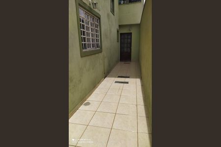 Casa à venda com 221m², 4 quartos e 1 vagaCorredor