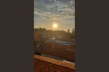 Casa à venda com 221m², 4 quartos e 1 vagaVista