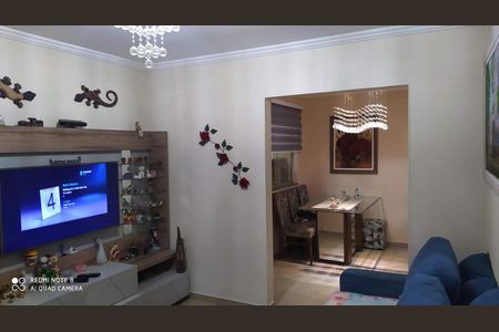 Casa à venda com 221m², 4 quartos e 1 vagaSala