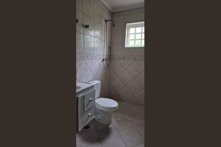 Casa à venda com 221m², 4 quartos e 1 vagaBanheiro