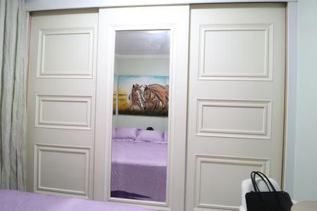 Quarto 1 de casa de condomínio para alugar com 2 quartos, 60m² em Jardim Holanda, Uberlândia