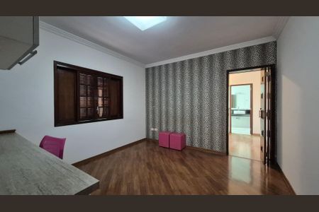 Casa à venda com 350m², 4 quartos e 3 vagas Casa à venda com 350m², 4 quartos e 3 vagasSuíte 3
