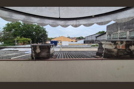 Casa à venda com 350m², 4 quartos e 3 vagas Casa à venda com 350m², 4 quartos e 3 vagasVista