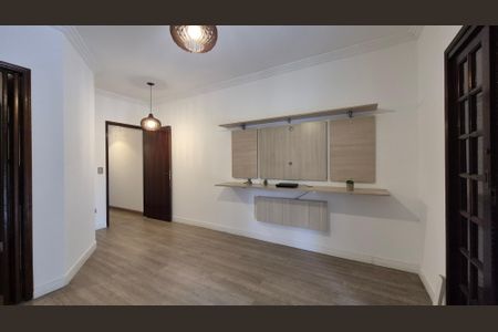 Casa à venda com 350m², 4 quartos e 3 vagas Casa à venda com 350m², 4 quartos e 3 vagasSuíte 2