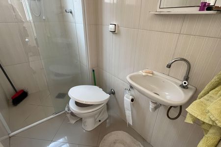 Apartamento para alugar com 120m², 4 quartos e 2 vagas Apartamento para alugar com 120m², 4 quartos e 2 vagasBanheiro de serviço