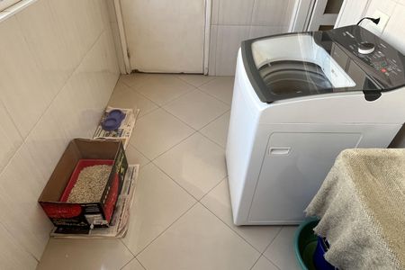 Apartamento para alugar com 120m², 4 quartos e 2 vagas Apartamento para alugar com 120m², 4 quartos e 2 vagasÁrea de Serviço