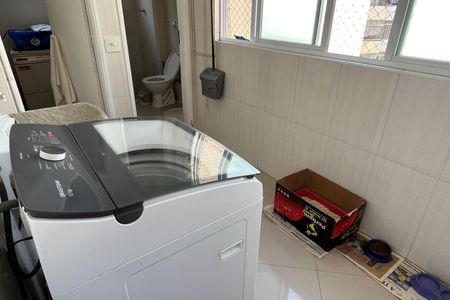 Apartamento para alugar com 120m², 4 quartos e 2 vagas Apartamento para alugar com 120m², 4 quartos e 2 vagasÁrea de Serviço