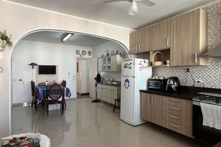 Apartamento para alugar com 120m², 4 quartos e 2 vagas Apartamento para alugar com 120m², 4 quartos e 2 vagasCozinha
