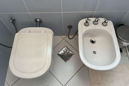 Apartamento para alugar com 120m², 4 quartos e 2 vagas Apartamento para alugar com 120m², 4 quartos e 2 vagasBanheiro da Suíte