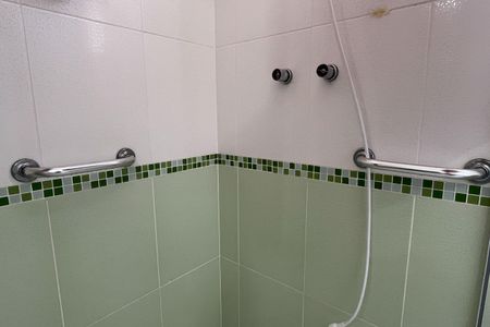 Apartamento para alugar com 120m², 4 quartos e 2 vagas Apartamento para alugar com 120m², 4 quartos e 2 vagasBanheiro