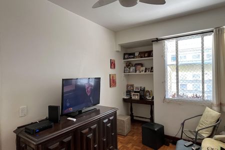 Apartamento para alugar com 120m², 4 quartos e 2 vagas Apartamento para alugar com 120m², 4 quartos e 2 vagasQuarto 2