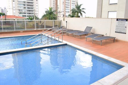 Apartamento para alugar com 100m², 3 quartos e 2 vagasÁrea comum - Piscina