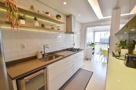 Apartamento à venda com 176m², 3 quartos e 3 vagasCozinha