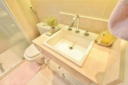 Apartamento à venda com 176m², 3 quartos e 3 vagasBanheiro da suíte 2