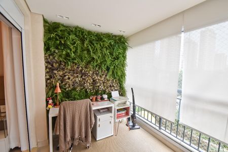 Apartamento à venda com 176m², 3 quartos e 3 vagasVaranda da suíte 3