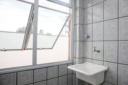 Apartamento à venda com 51m², 1 quarto e sem vagaCozinha + Área de Serviço