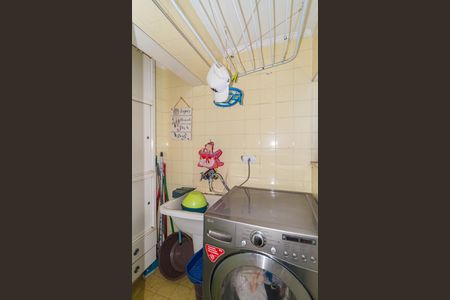 Apartamento à venda com 81m², 2 quartos e 1 vagaÁrea de Serviço