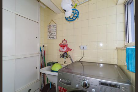 Apartamento à venda com 81m², 2 quartos e 1 vagaÁrea de Serviço