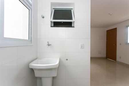 Apartamento para alugar com 38m², 2 quartos e sem vagaÁrea de Serviço