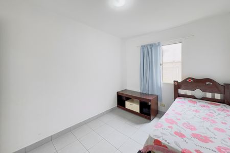 Casa de condomínio para alugar com 48m², 2 quartos e 2 vagas Casa de condomínio para alugar com 48m², 2 quartos e 2 vagasQuarto