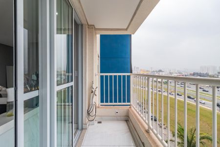 Apartamento à venda com 45m², 1 quarto e 1 vaga Apartamento à venda com 45m², 1 quarto e 1 vagaVaranda