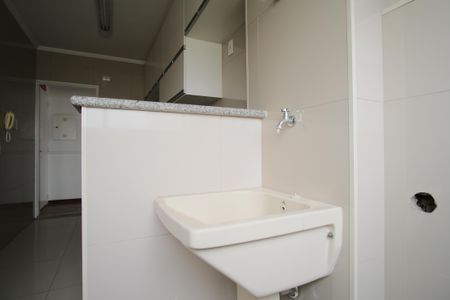 Apartamento à venda com 70m², 3 quartos e 1 vagaÁrea de Serviço