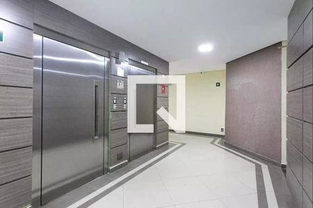 Apartamento à venda com 70m², 3 quartos e 1 vaga Apartamento à venda com 70m², 3 quartos e 1 vagaÁrea comum