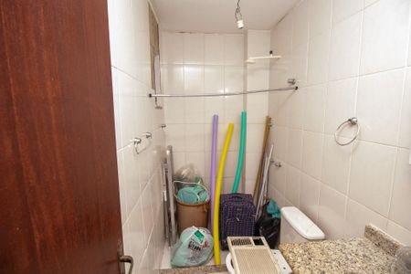 Apartamento à venda com 197m², 3 quartos e sem vaga Apartamento à venda com 197m², 3 quartos e sem vagaBanheiro cobertura