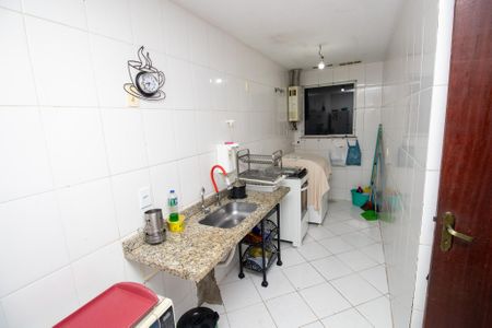 Apartamento à venda com 197m², 3 quartos e sem vaga Apartamento à venda com 197m², 3 quartos e sem vagaCozinha