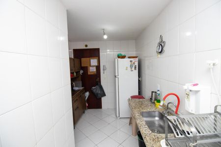 Apartamento à venda com 197m², 3 quartos e sem vaga Apartamento à venda com 197m², 3 quartos e sem vagaCozinha