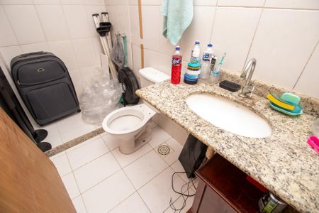 Apartamento à venda com 197m², 3 quartos e sem vaga Apartamento à venda com 197m², 3 quartos e sem vagaBanheiro Quarto 1