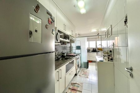 Apartamento à venda com 112m², 3 quartos e 2 vagas Apartamento à venda com 112m², 3 quartos e 2 vagasCozinha