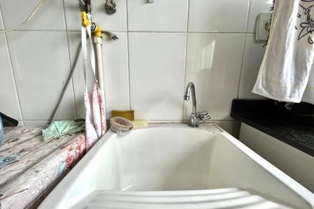 Apartamento à venda com 112m², 3 quartos e 2 vagas Apartamento à venda com 112m², 3 quartos e 2 vagasÁrea de Serviço