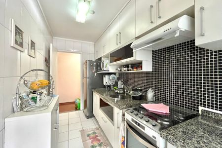 Apartamento à venda com 112m², 3 quartos e 2 vagas Apartamento à venda com 112m², 3 quartos e 2 vagasCozinha