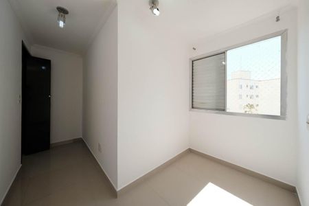 Apartamento à venda com 70m², 3 quartos e 1 vagaQuarto 2