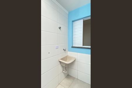 Apartamento para alugar com 38m², 2 quartos e sem vagaÁrea de Serviço