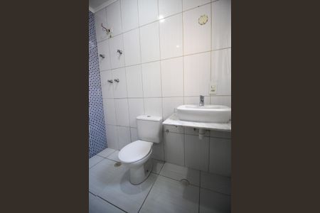 Casa à venda com 160m², 3 quartos e 2 vagasBanheiro da Suíte 2