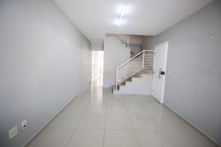 Sala de casa à venda com 3 quartos, 160m² em Jardim Colombo, São Paulo