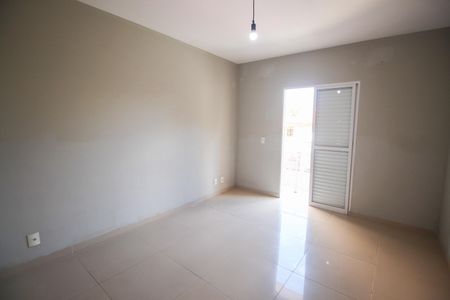 Casa à venda com 160m², 3 quartos e 2 vagasSuíte 3
