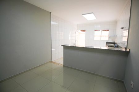 Casa à venda com 160m², 3 quartos e 2 vagasCozinha