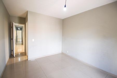 Casa à venda com 160m², 3 quartos e 2 vagasSuíte 3
